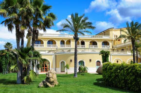 Hotels in Roccella Ionica